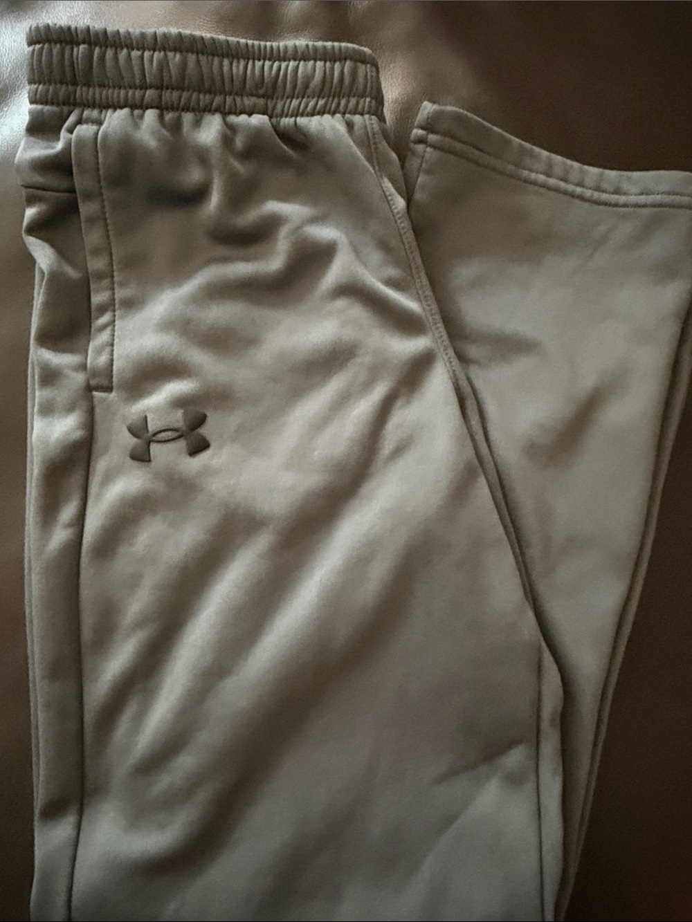 Under Armour Men's Light Gray Athletic Joggers